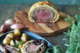 Beef Wellington – Mit Champignons und Bohnen aus der Dose