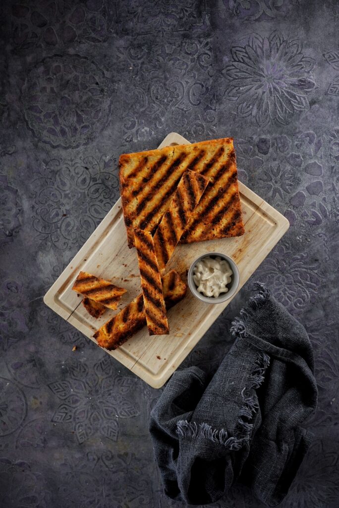 Knuspriges Fetabrot aus dem Kontaktgrill