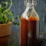 BBQ-Sauce als Dip zu Fleisch und Gemüse