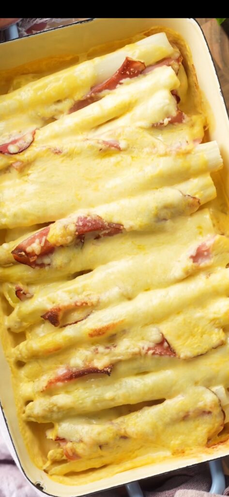 Spargel-Schwarzwälder Schinken-Kartoffelauflauf