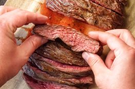 Französische Finesse auf dem Teller – Bavette von Château Boeuf mit grünem Spargelrisotto 