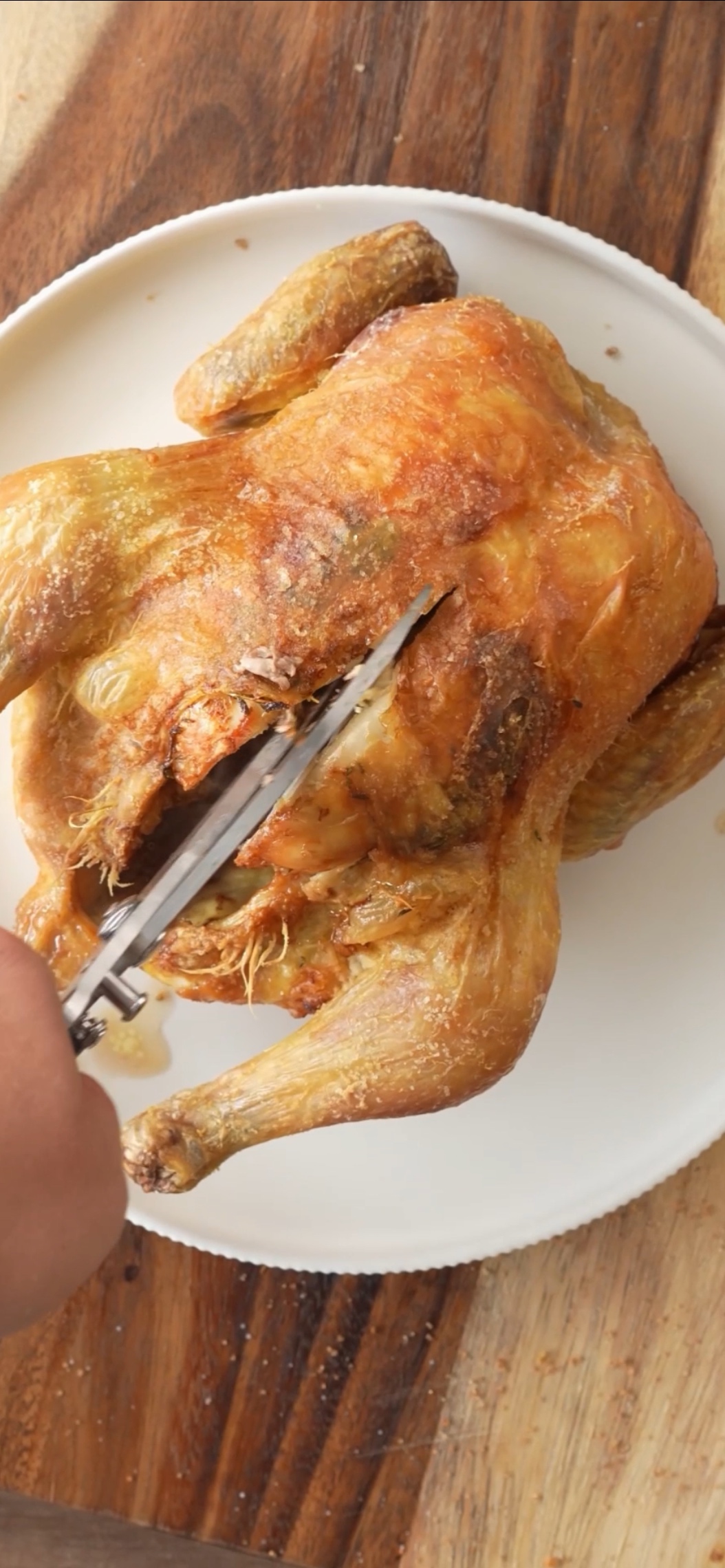 Ganzes Hähnchen aus dem Airfryer